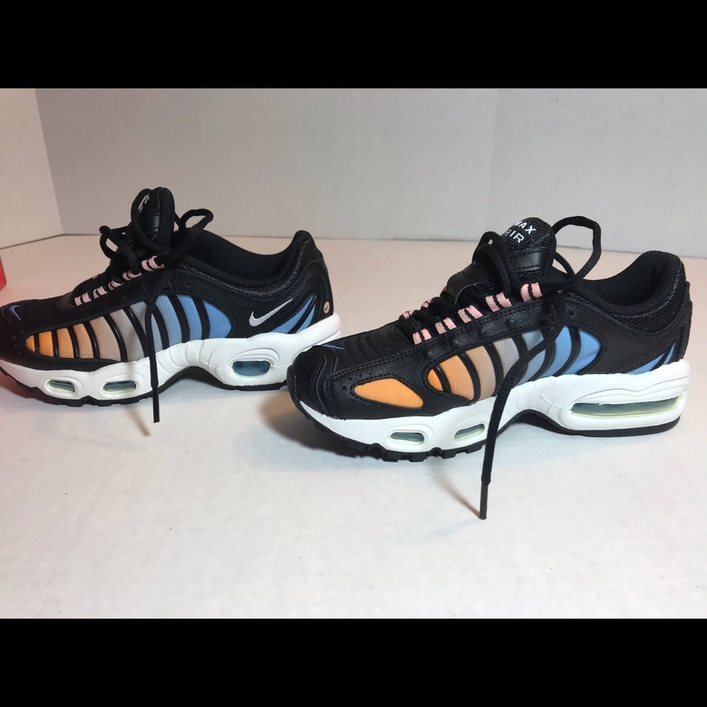 Nike Air Max Tailwind IV Womens’ 6/Bg kids 4 equivalent BNIB PRICE FIRM! - Picture 3 of 13